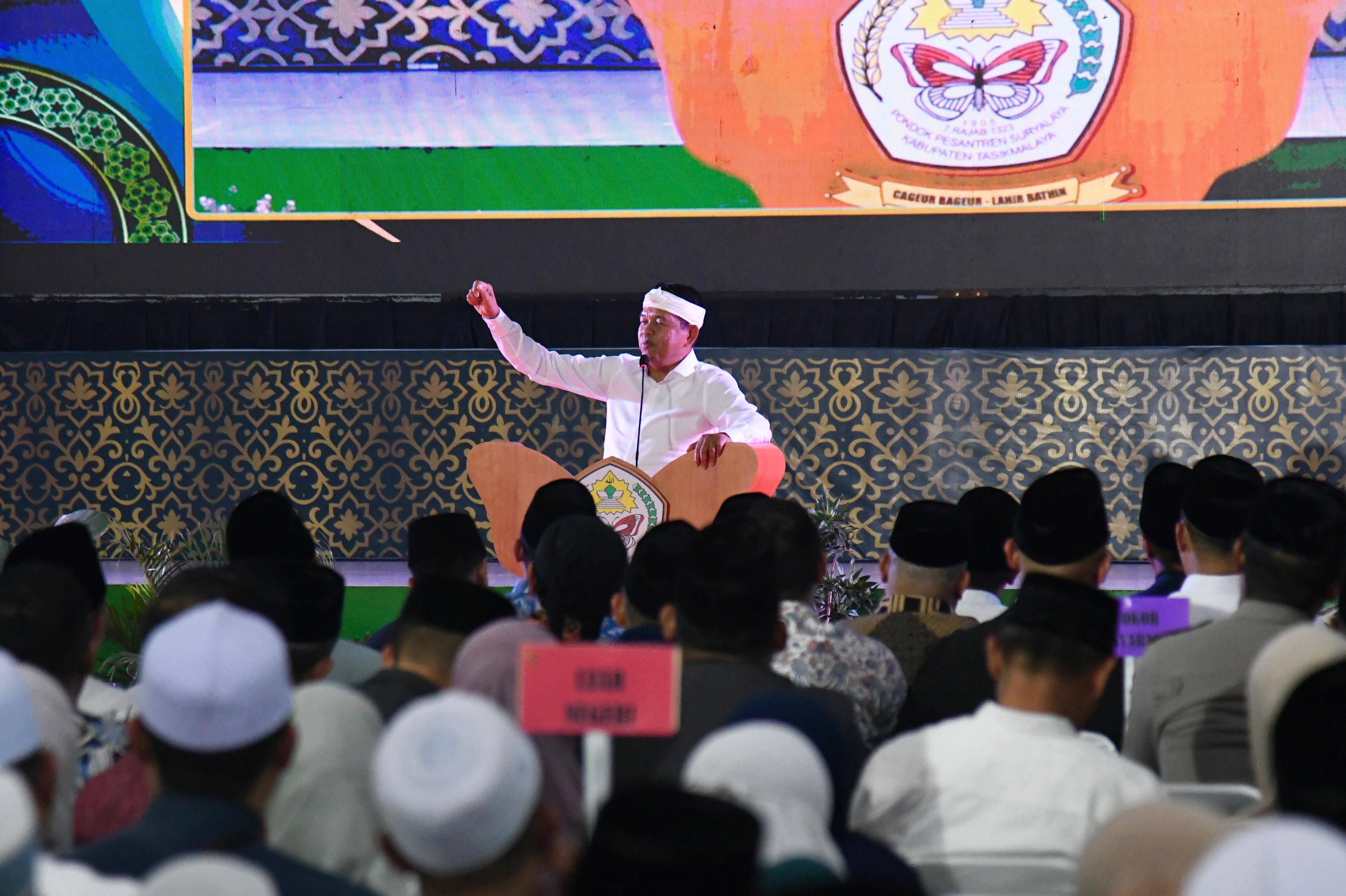 Refleksi Perjalanan Panjang Ponpes Suryalaya Tasikmalaya